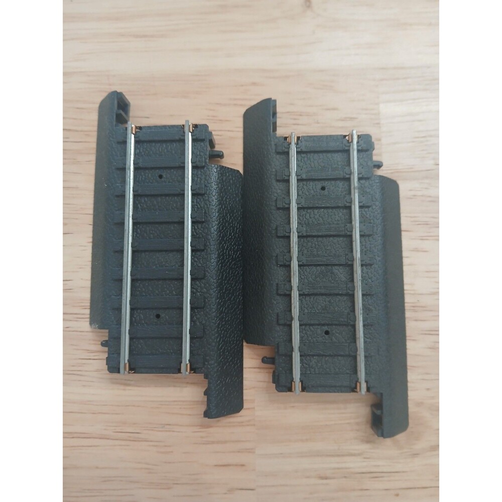 Life-Like - Steel-Track Adapter Black - Power-Loc Track - HO-Set of 2 Pieces